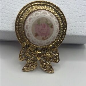 Elegant Gold and Pink Brooch
